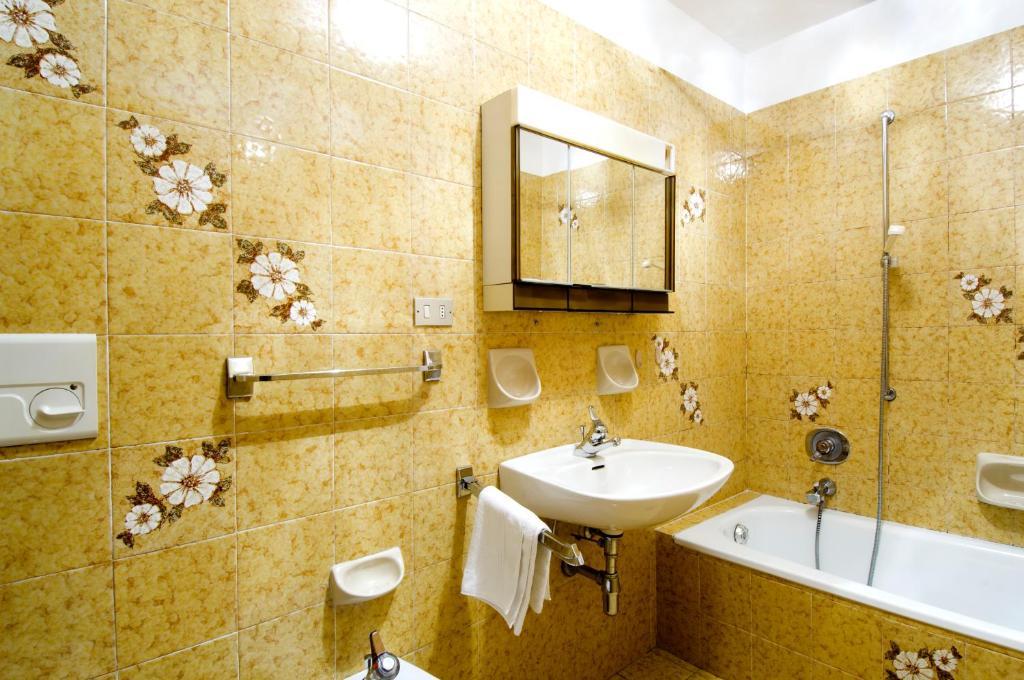 Sonnen Residence Collalbo Phòng bức ảnh